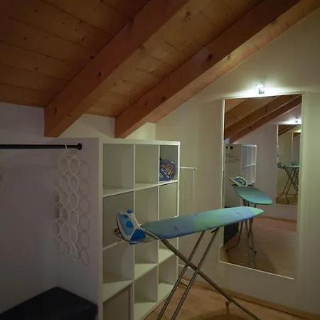 Alpen Gindels Fuer 10 Holiday home *